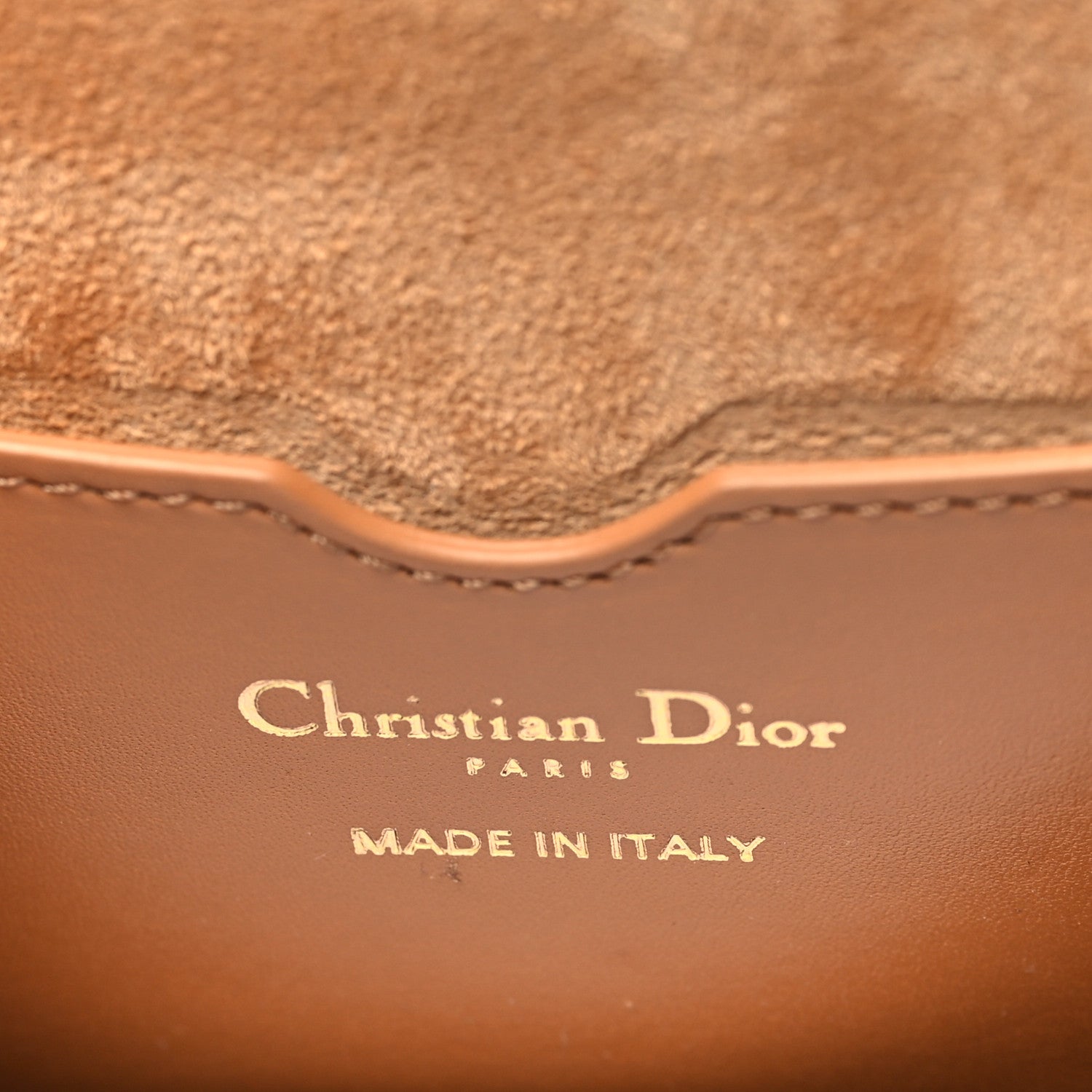 Box Calfskin East West Bobby Bag Cognac - Image 6