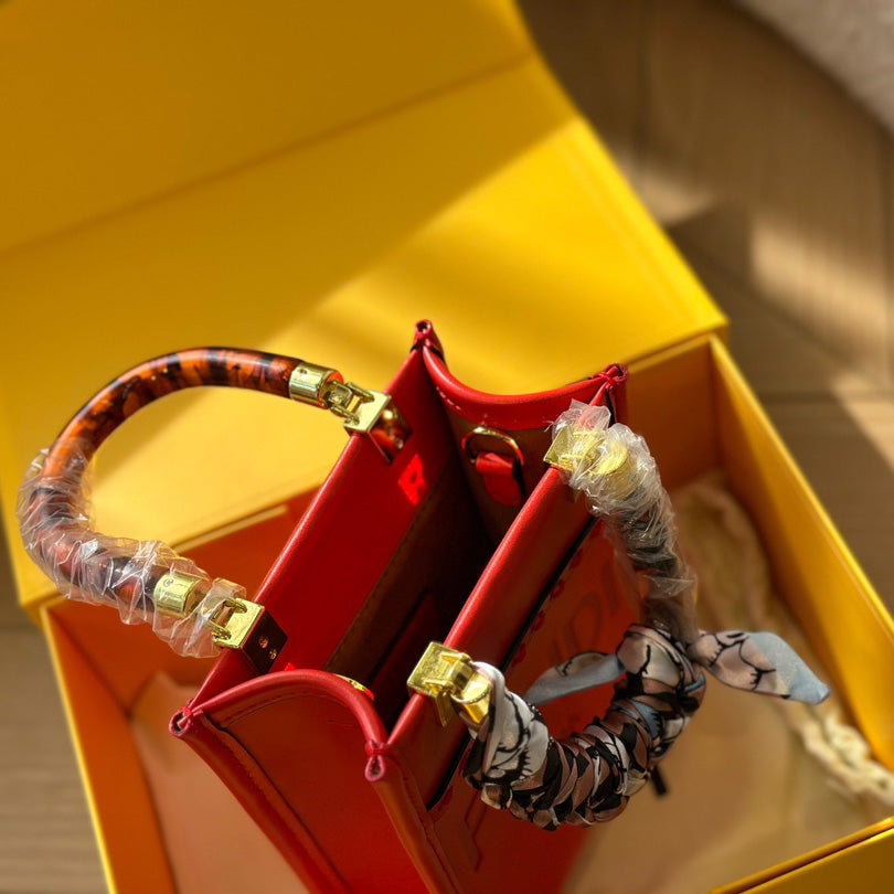 Fendi Mini Sunshine Shopper - Image 5