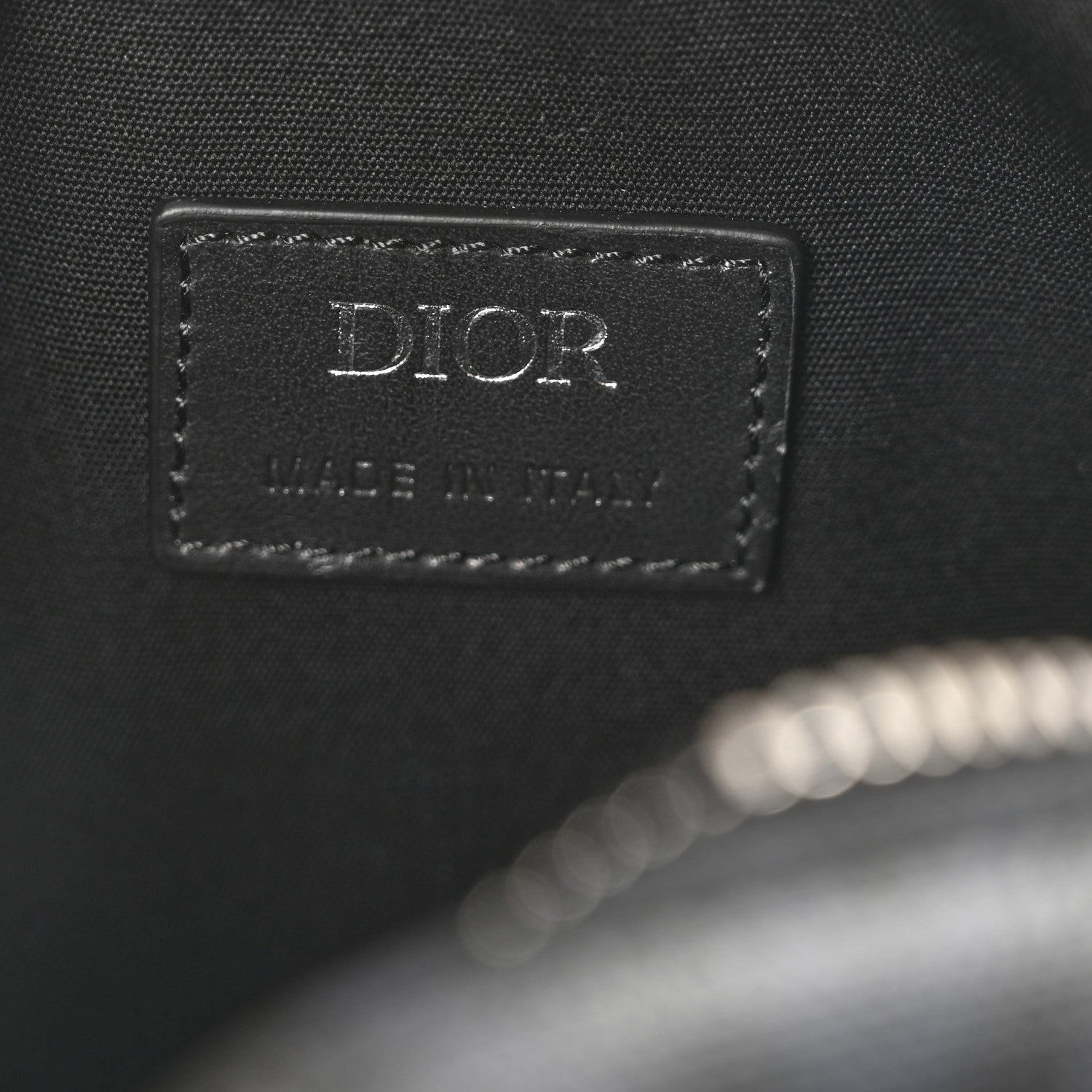 Canvas CD Diamond Lingot 22 Bag Black - Image 4