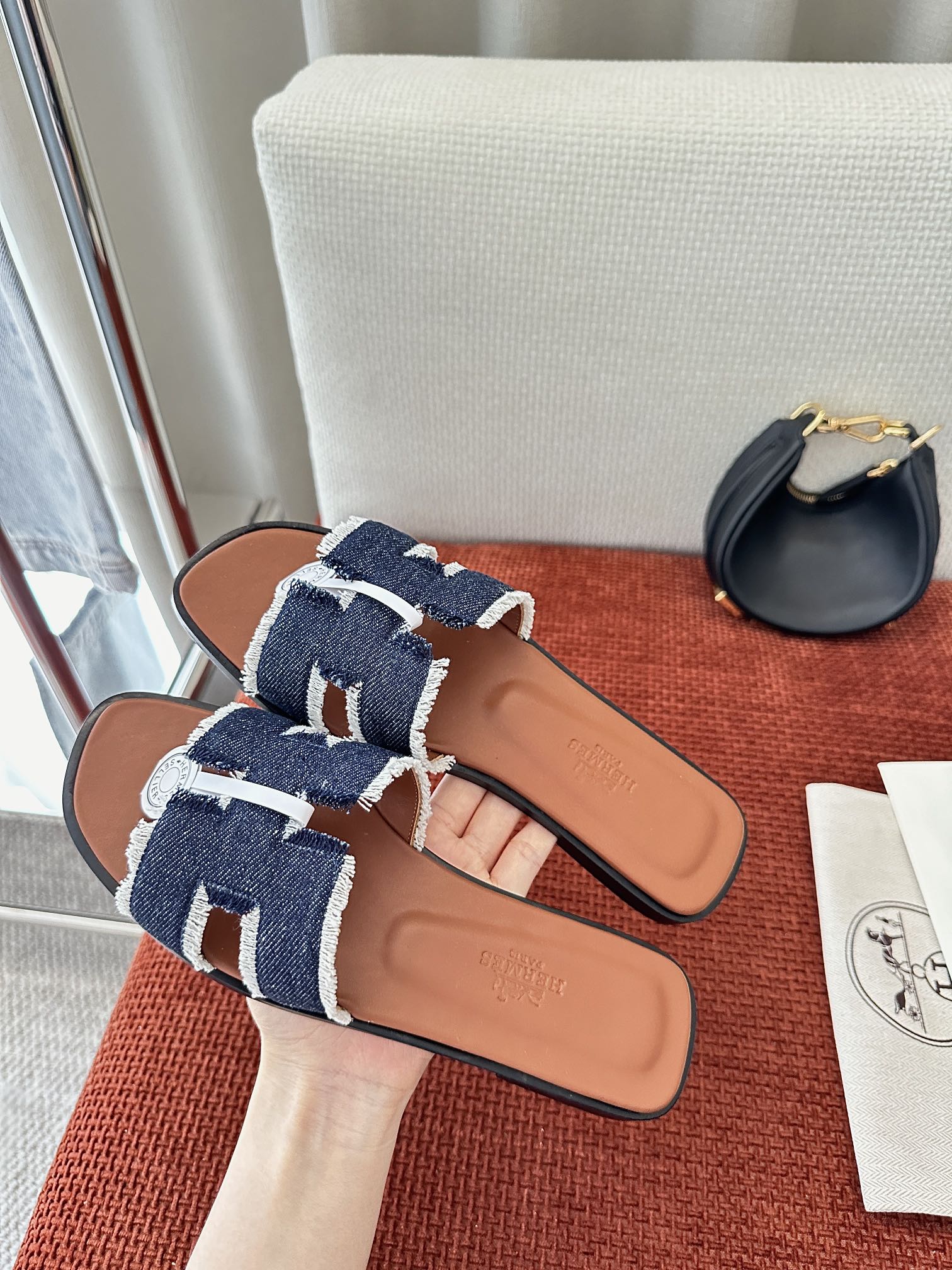 Hermes Women's Oran Sandal - Image 9