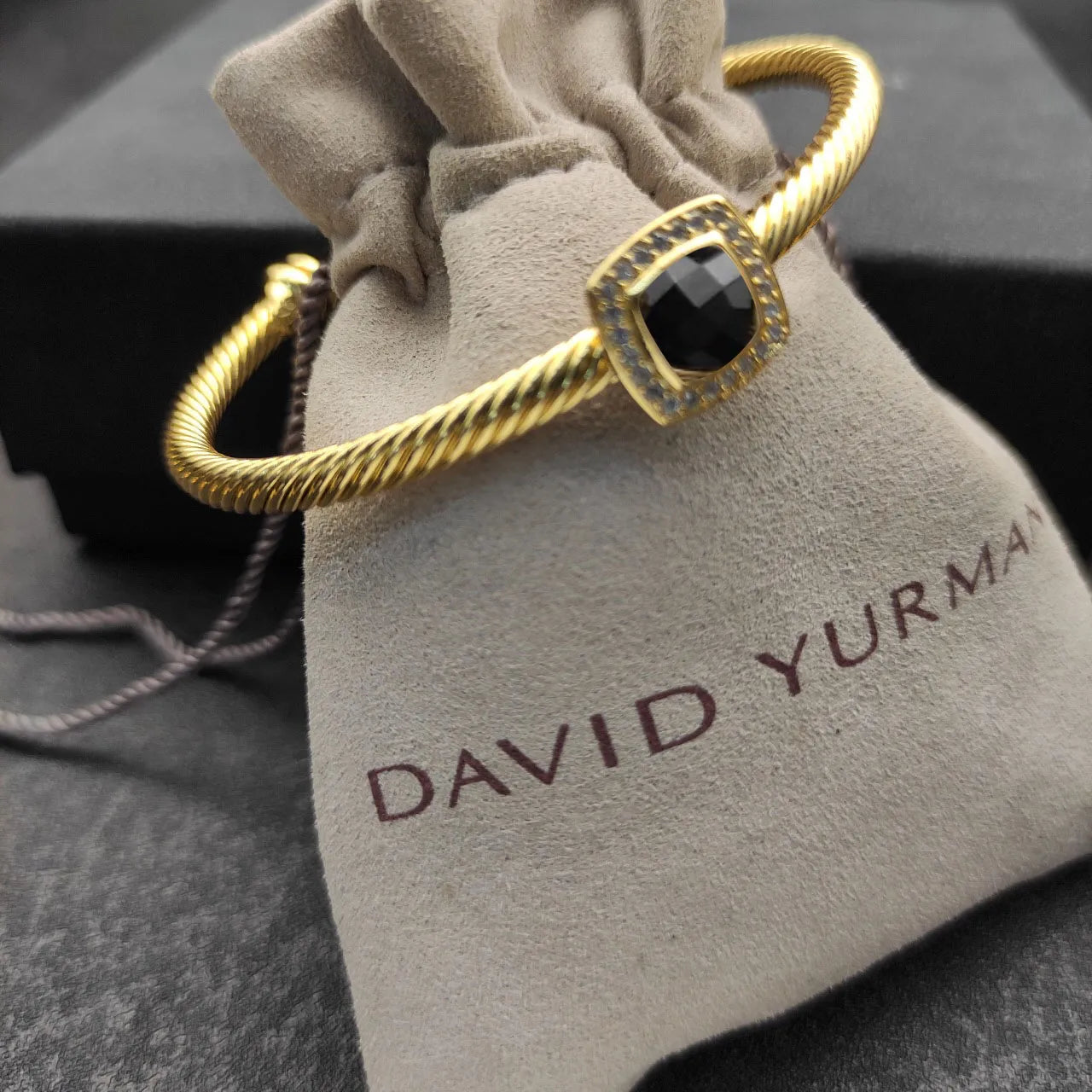 Cable Classics Bracelet with Black Onyx and Diamonds 18K Yellow Gold 4mm - Image 5