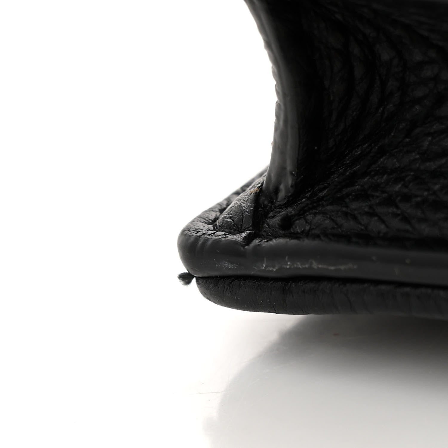 Supple Calfskin Caro Pouch with Chain Black - Image 12