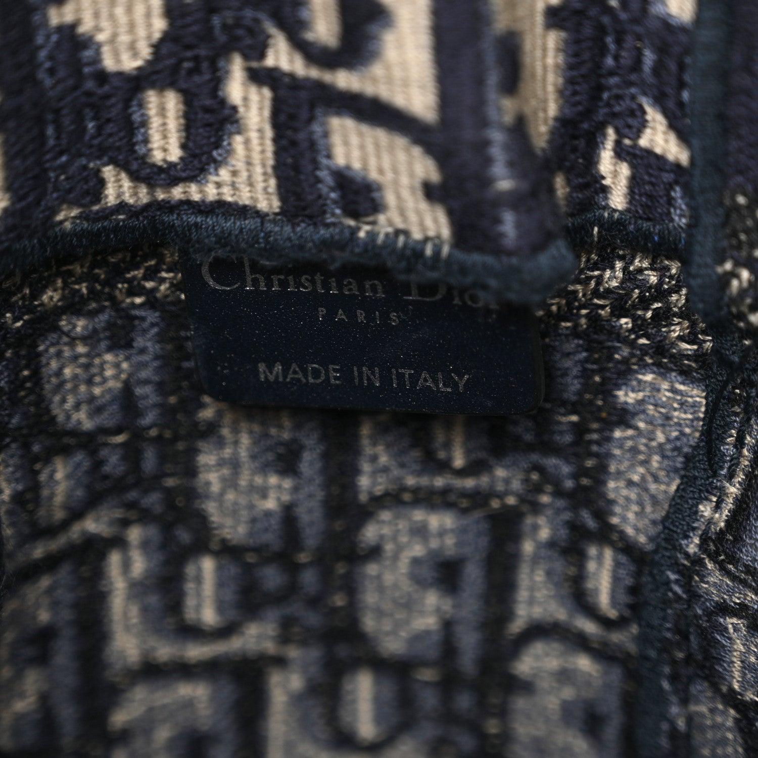 Oblique Medium Diorcamp Messenger Blue - Image 5