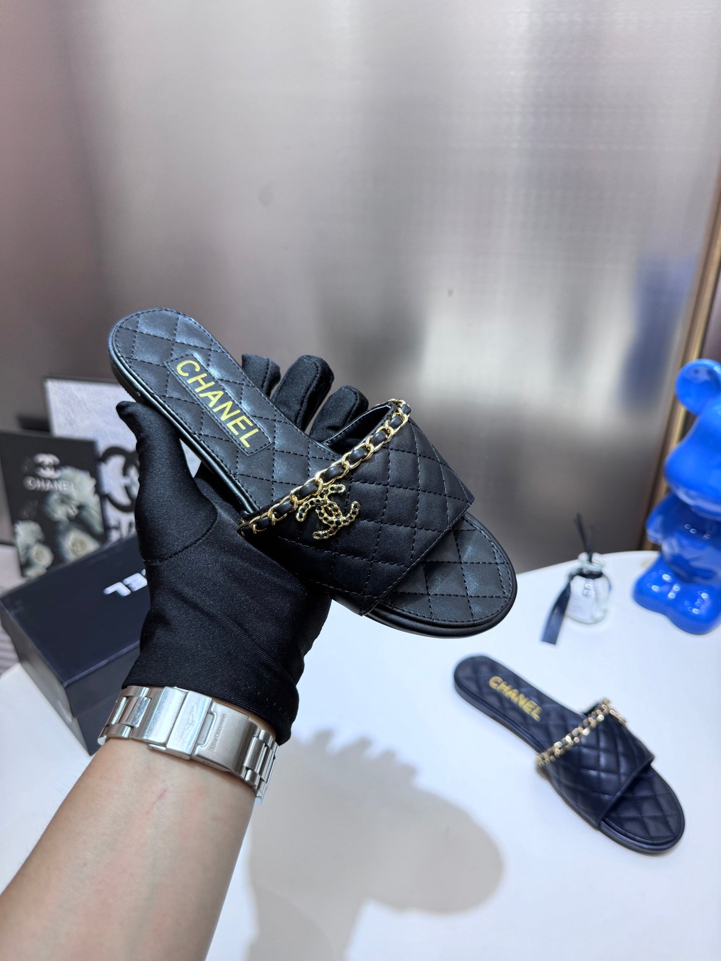 Chanel Women's Logo 25ss CC Sandal - Image 8