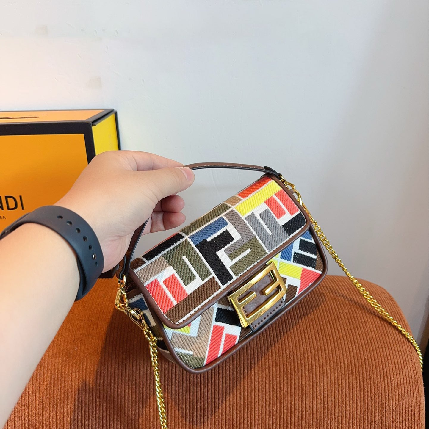 Fendi Baguette Mini - Image 5