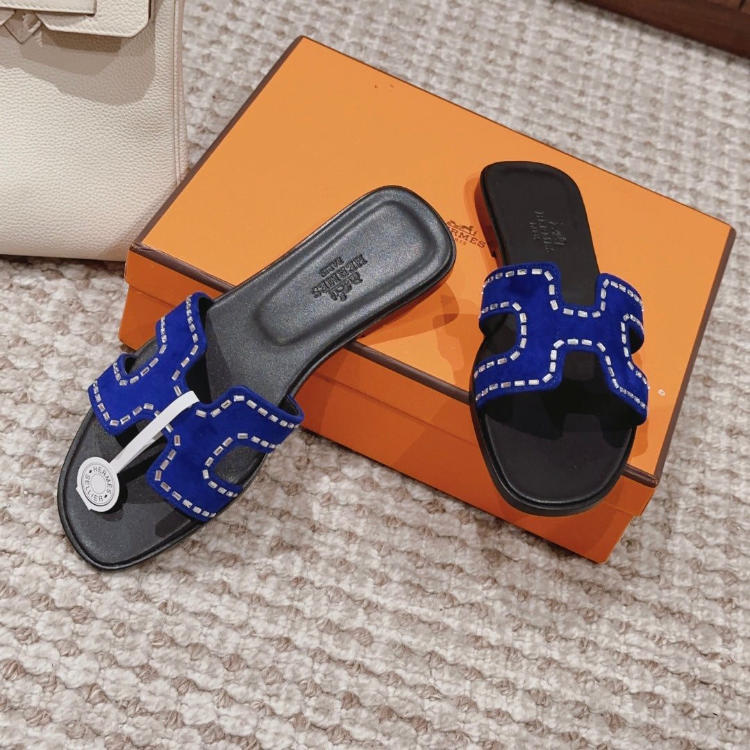 Hermes Women's Oran Sandal - Image 5