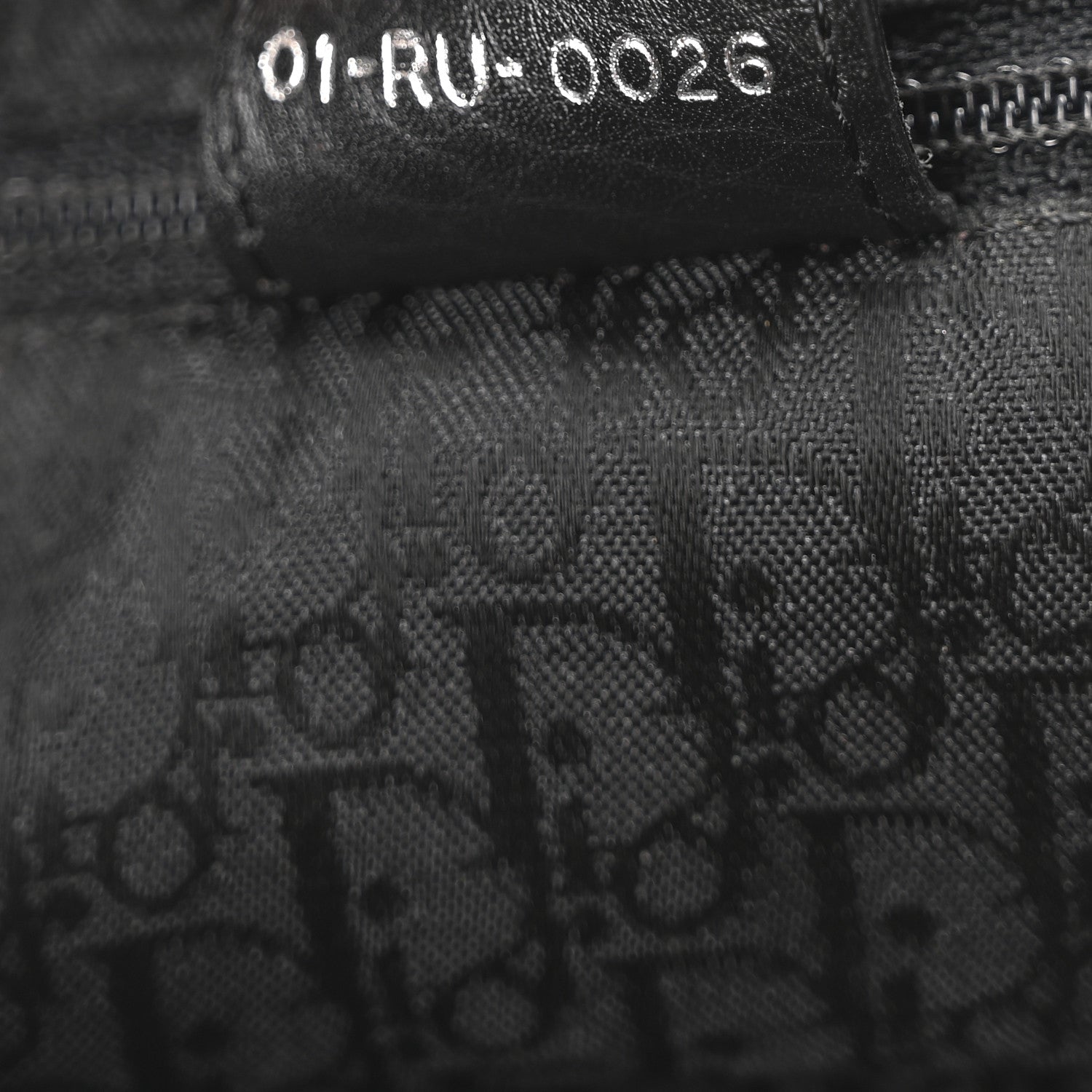 Pebbled Calfkskin Braided Medium Gaucho Double Saddle Bag Black - Image 7