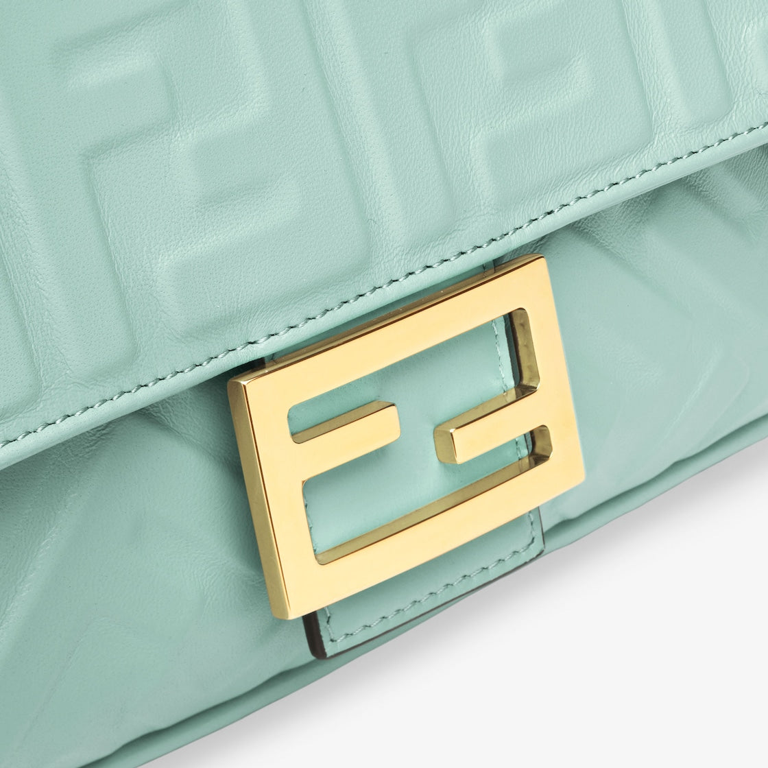 Fendi Baguette Medium - Image 5
