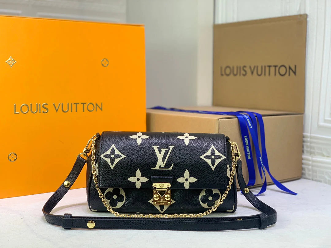 Louis Vuitton Favorite M45859 - Image 16