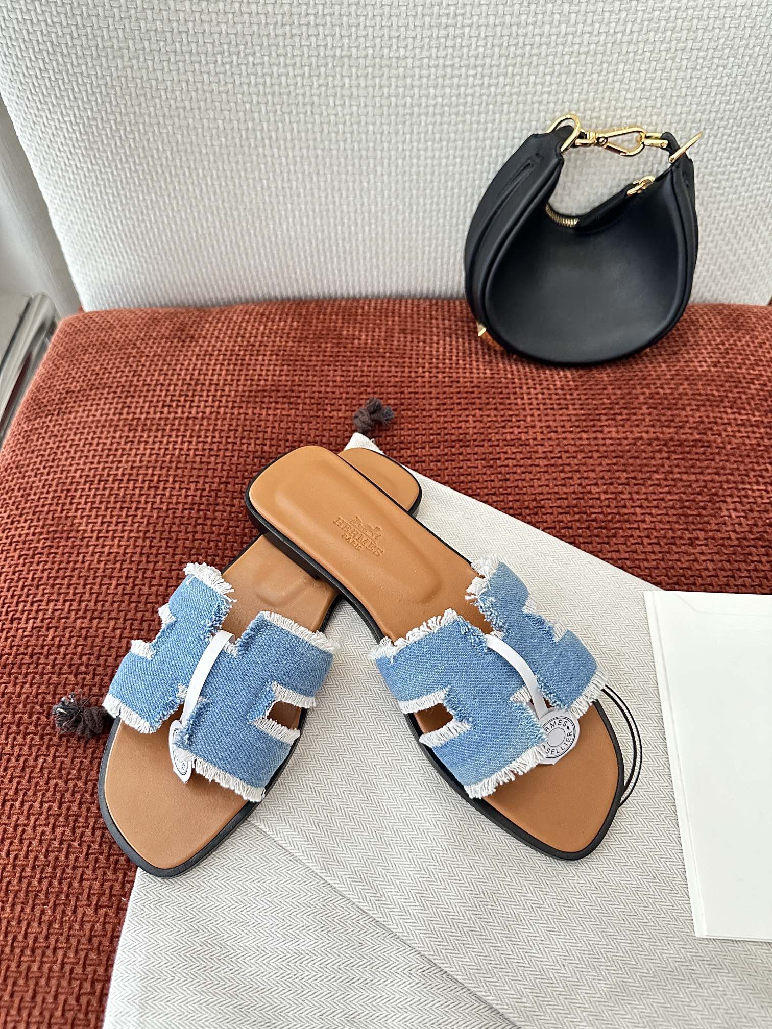 Hermes Women's Oran Sandal - Image 6