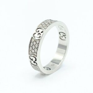 18K White Gold Diamond Icon Stardust Thin Band Ring