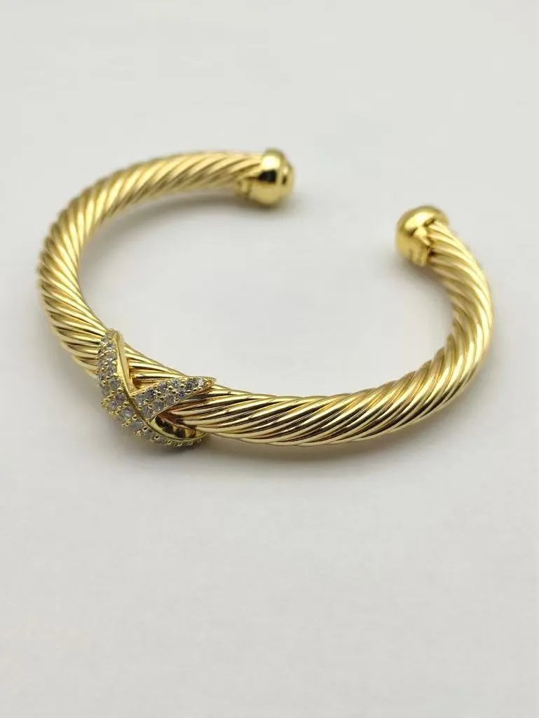 X Classic Cable Station Bracelet in Sterling gold with Diamonds�?mm - Image 6