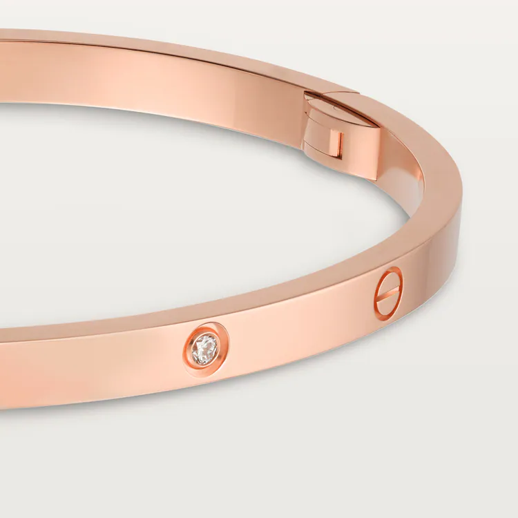 CARTIER LOVE BRACELET, SMALL MODEL, 6 DIAMONDS - Image 2