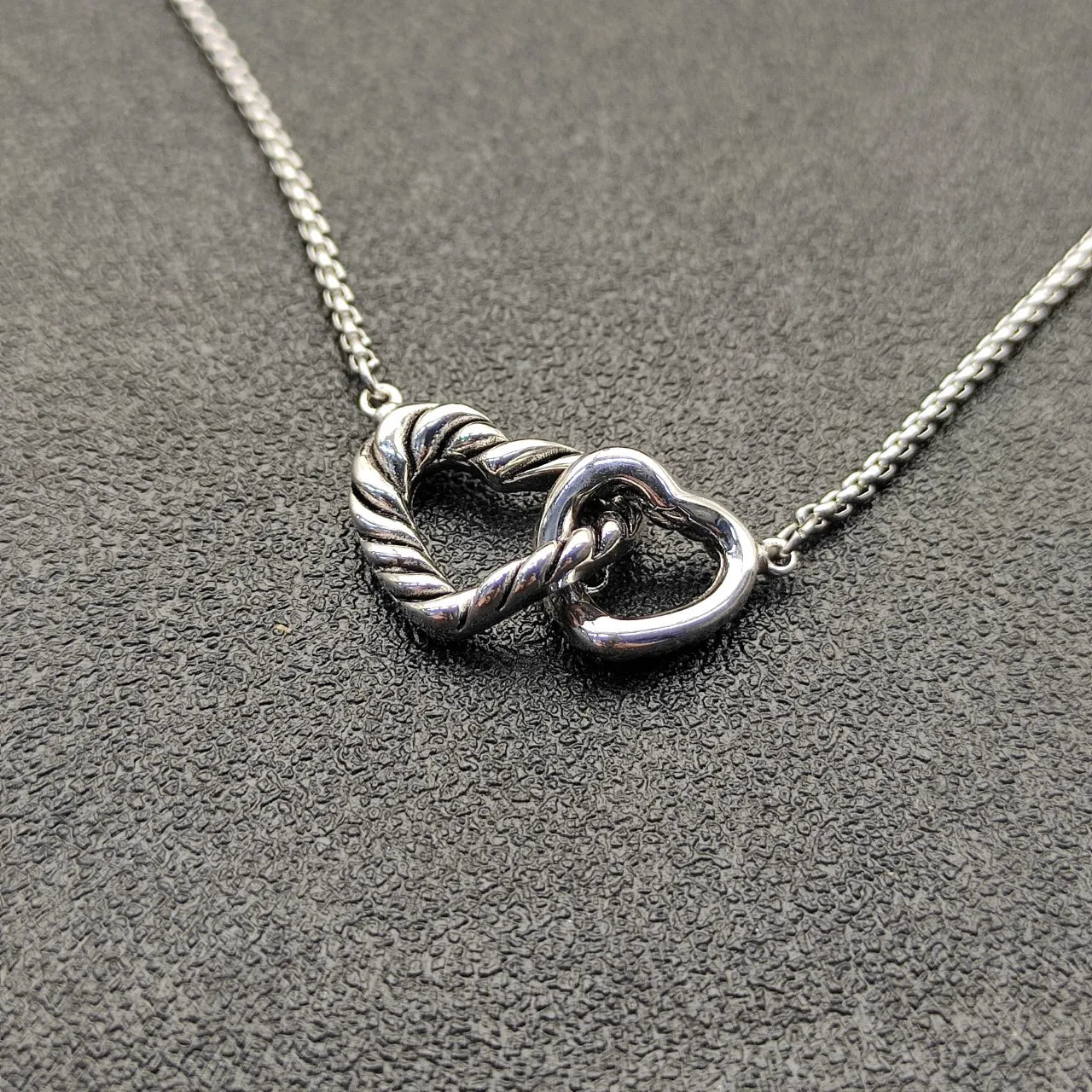 Cable Collectibles® Interlocking Heart Necklace Sterling Silver, 16.4mm - Image 4