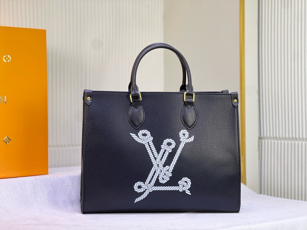 Louis Vuitton M24834 OnTheGo MM - Image 12