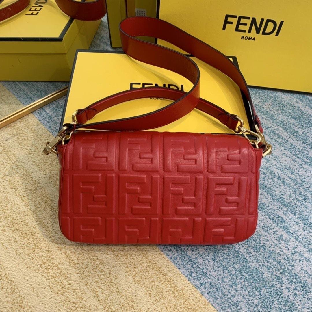 Fendi baguette Bag - Image 2