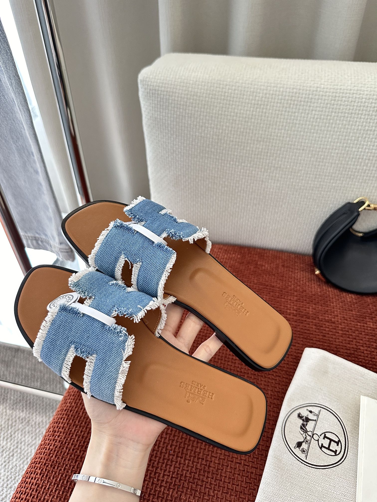 Hermes Women's Oran Sandal - Image 7