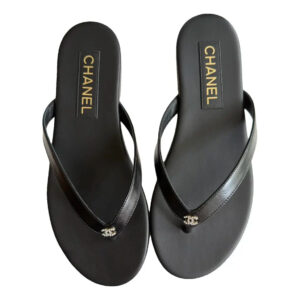 Chanel Women's Logo 25ss CC Leather Flip Flops