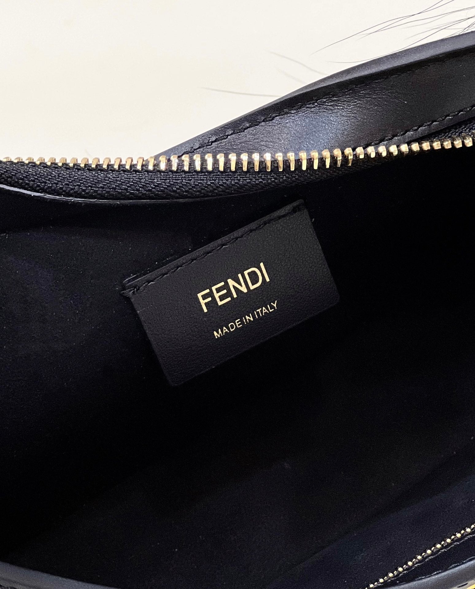 Fendi O'lock Swing Bag - Image 7