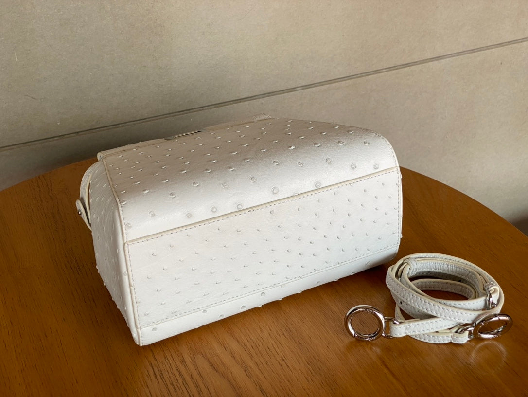 Fendi Peekaboo Mini Bag - Image 3