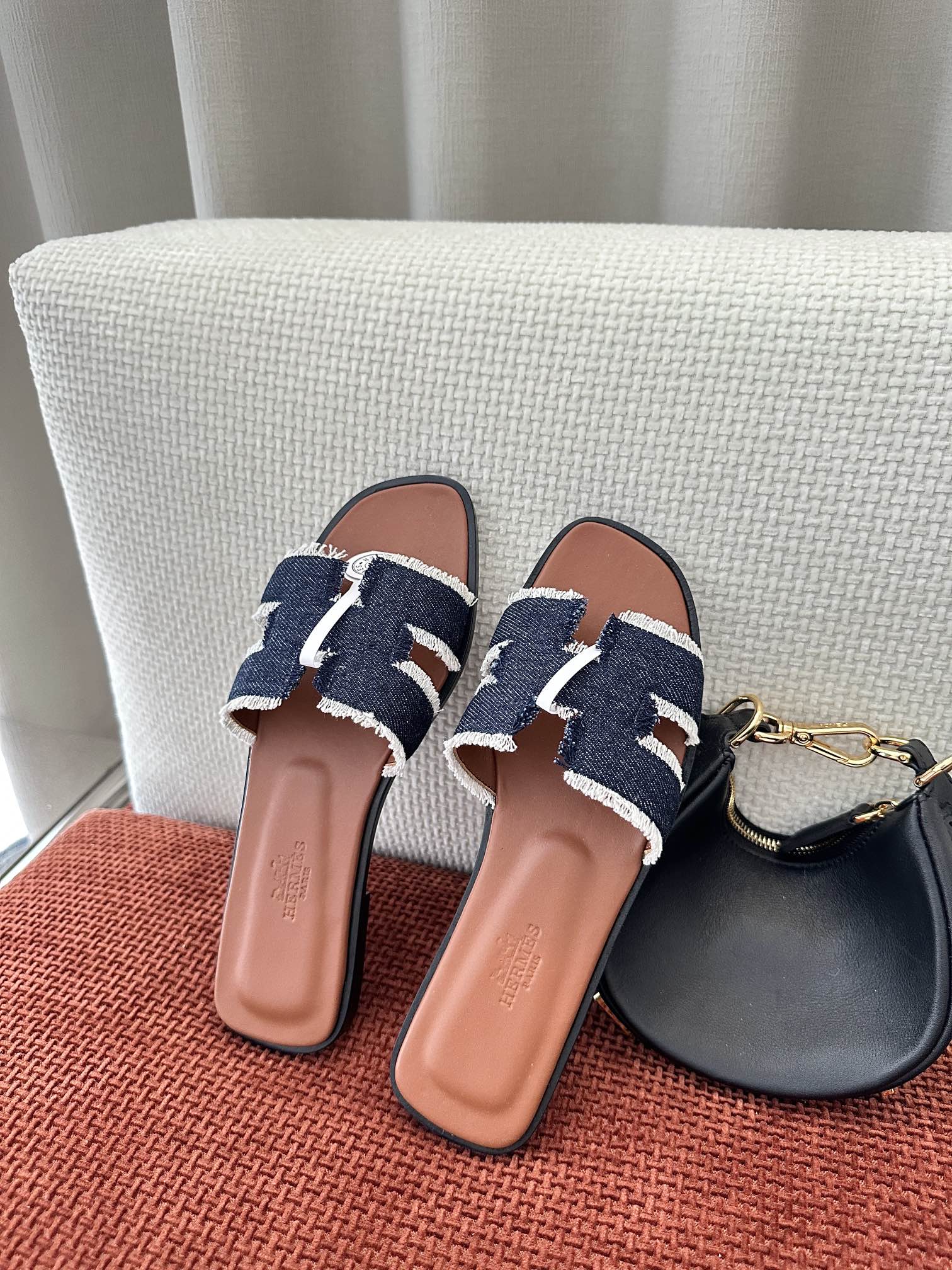 Hermes Women's Oran Sandal - Image 3