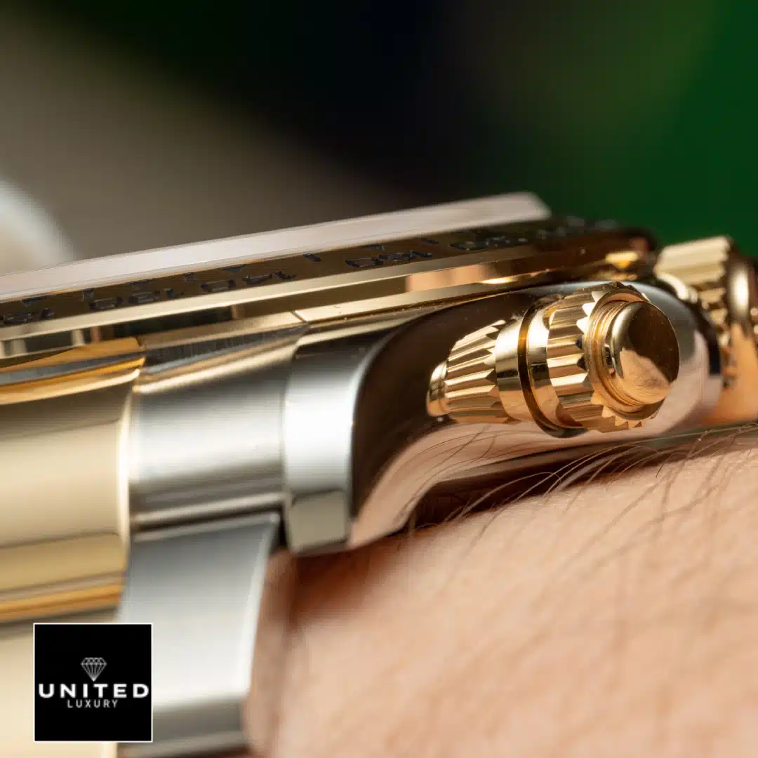 Rolex Oyster Chronograph 4030 Deluxe Replica Edition Yeni Proje 5 1 Rolex Daytona Cosmograph 116503 Replica Yellow Gold button & crown pusher