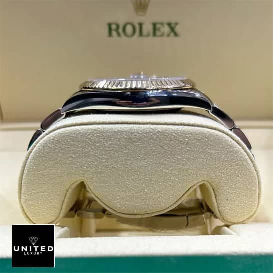 Rolex Datejust 126333-0005 Black Dial Signature Replica 1:1 rolex 126333 replica3 Rolex Datejust 126333-0005 Yellow Gold & Steel Case Replica