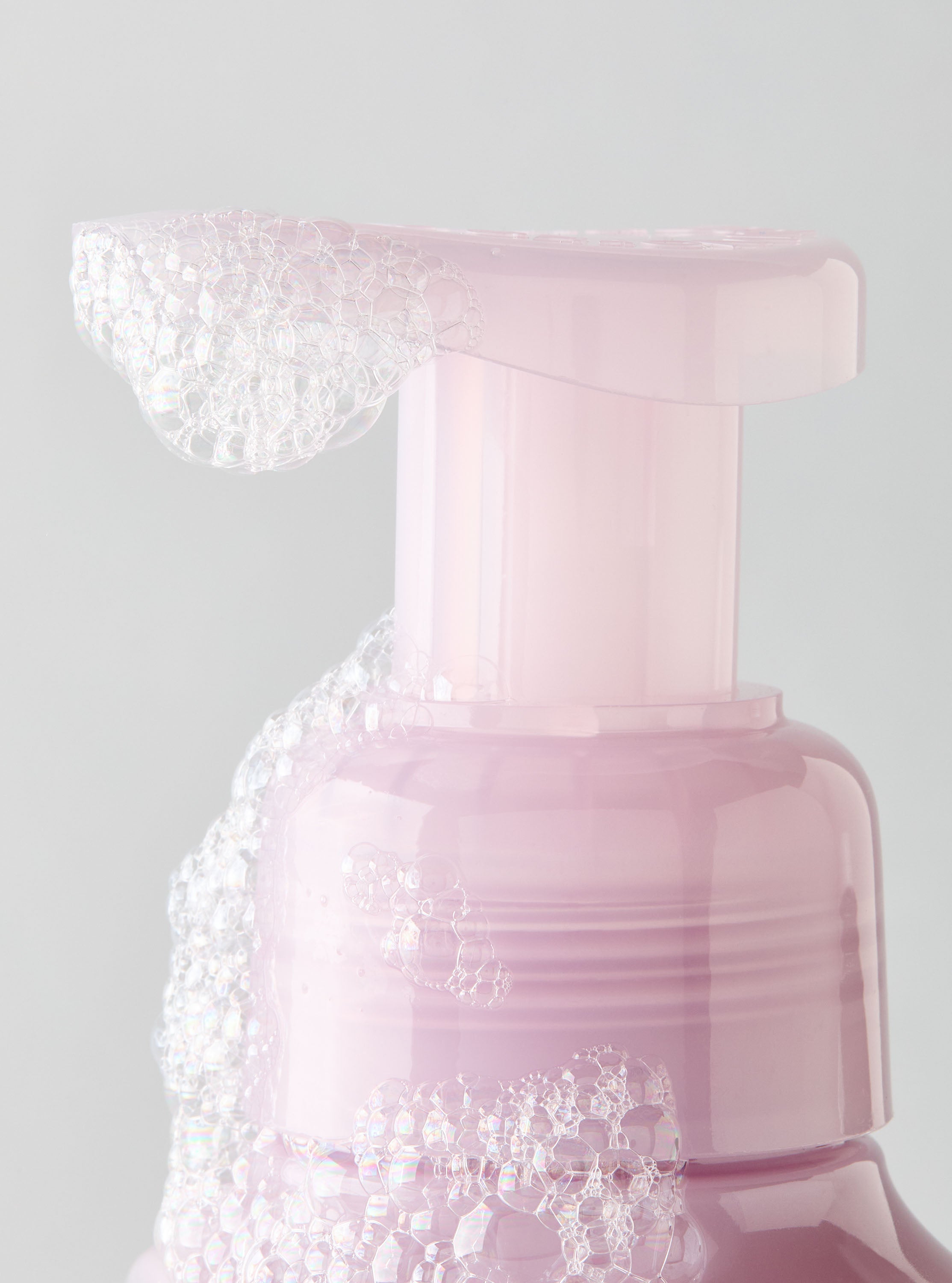 Snowflakes & Cashmere - Image 6