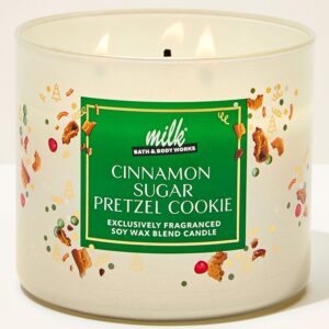 Cinnamon Sugar Pretzel Cookie