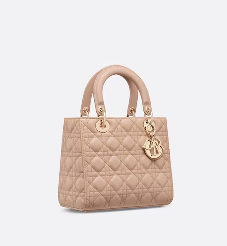 6de48554582e8f4cf920a01a067f821372794940d67d16f0c36bf9e8ac004f77.png MEDIUM LADY DIOR BAG Sand Pink Cannage Lambskin